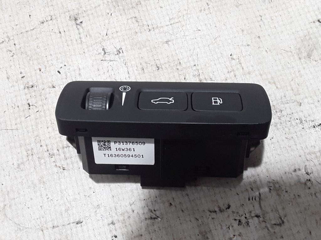 VOLVO XC90 2 generation (2014-2024) Back cover Open Switches 31376509 21048118