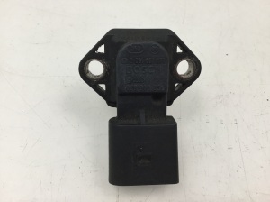 Intercooler sensor - 038906051