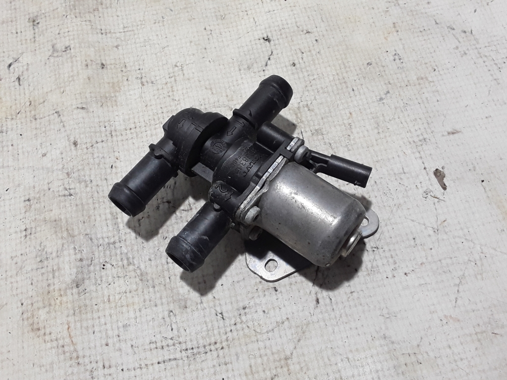 VOLVO XC90 2 generation (2014-2024) Moteur à eau de circulation 31338385 21048080