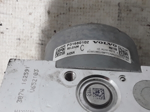 VOLVO XC90 (2015–2024) ABS unit 31680102 - 3
