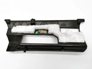 Land Rover Range Rover IV (2012–2026) Salona paneļa cita detaļa CPLA046B00BC - 2