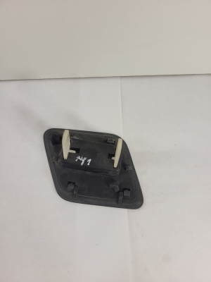 Volkswagen Transporter T5 (2003–2015) Front bumper headlight washer cap 7H5807937 - 2