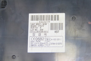 Hyundai ix35 (2009–2015) Komfortsteuergerät 954002Y572 - 3