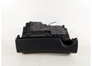 Mercedes Benz C-Class 205 (2014–2021) Kindalaegas A2056803205 - 8