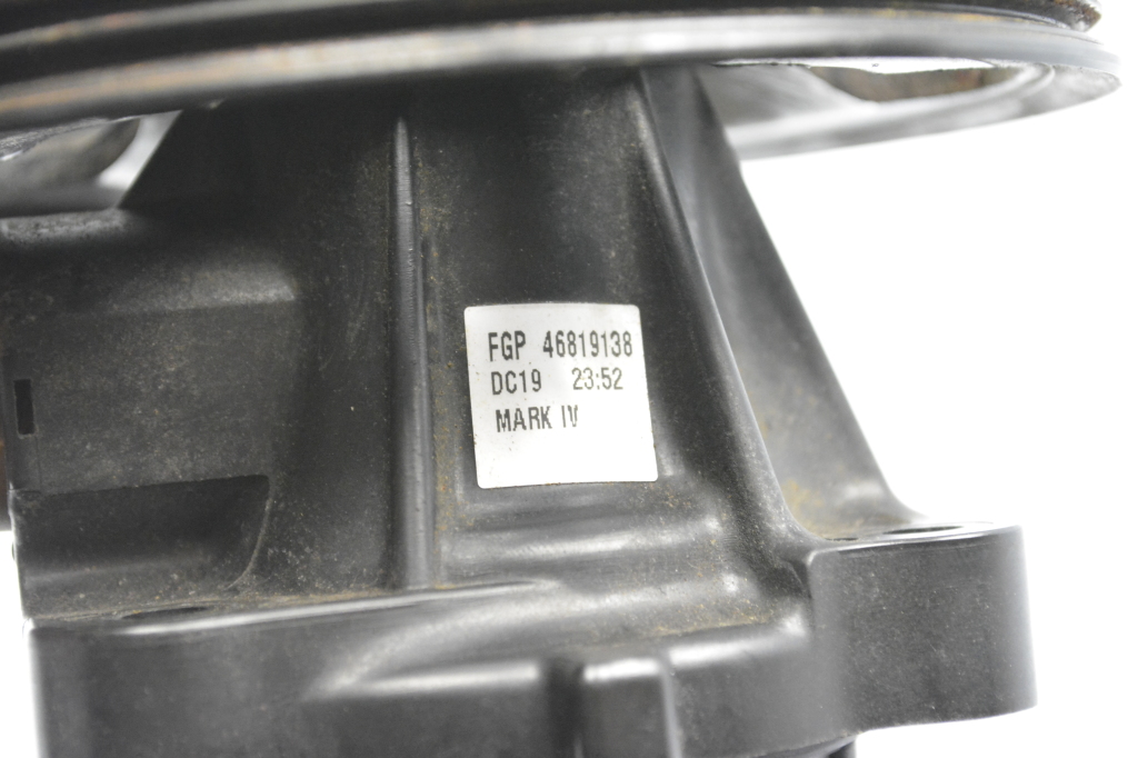 Used Opel Corsa Water pump and its details 46819138