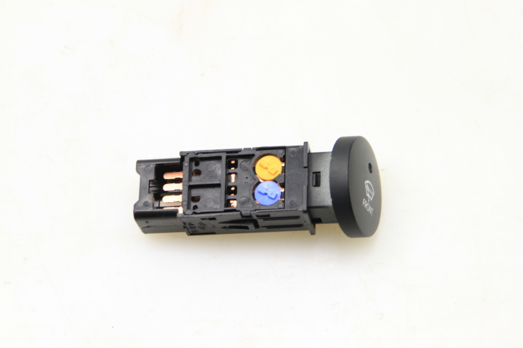 HYUNDAI ix35 1 generation (2009-2015) Windscreen heating switch 937200S900 25095630