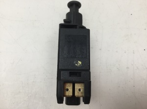 Brake pedal switch - 191945515B