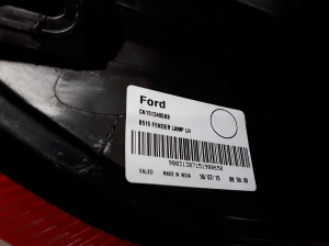 Ford EcoSport (2013–2026) Eckleuchte hinten CN1513405BB - 2