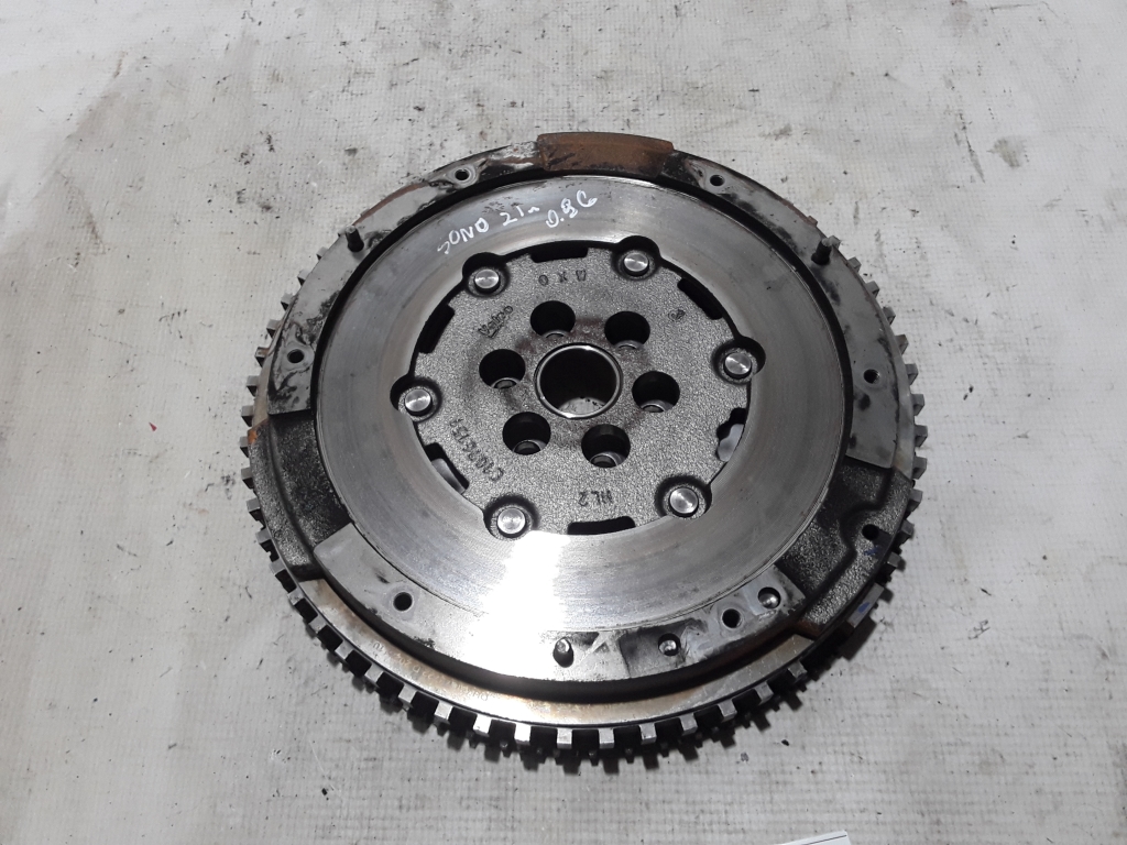 Used Dacia Sandero Clutch flywheel 123103126R