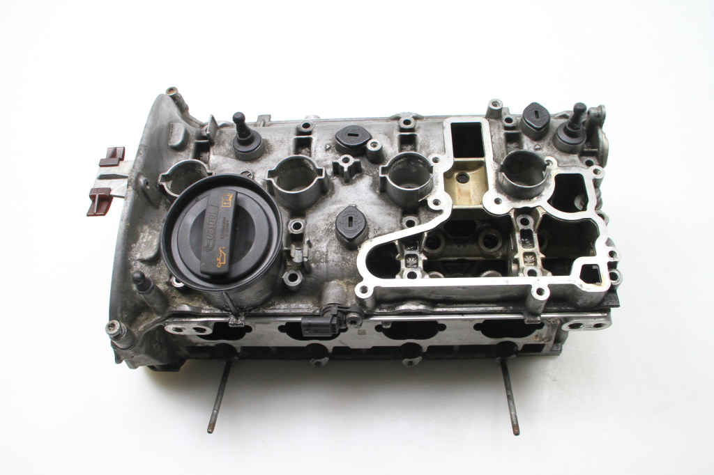 Skoda Octavia II (2004–2013) Cylinder head 06H103373J Skoda Octavia II (2004–2013) Cylinder head 06H103373J