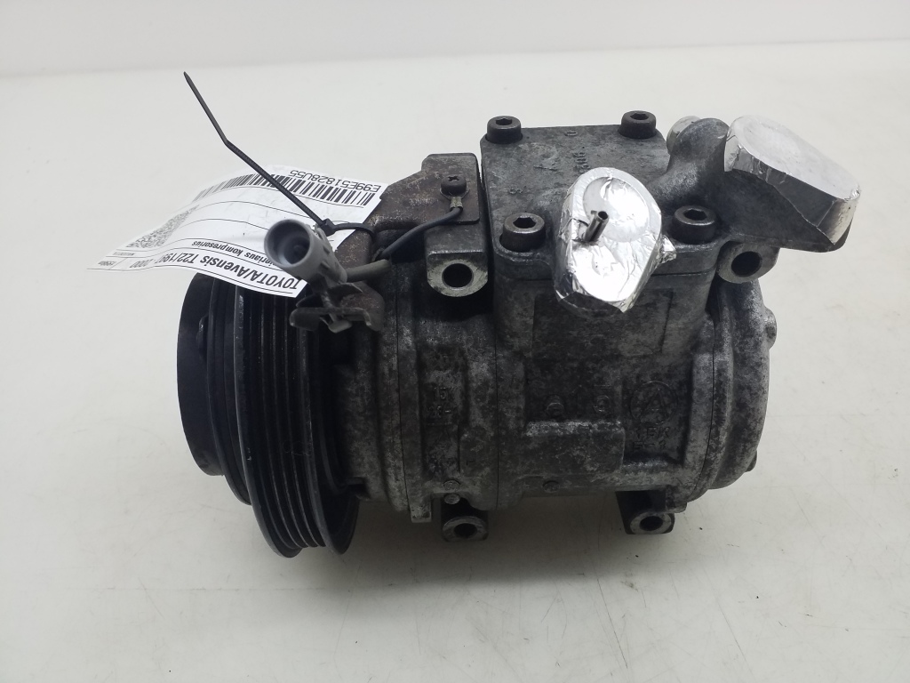 Used TOYOTA Avensis Air conditioner compressor