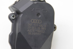Volkswagen Passat B6 (2005–2010) Saugrohrklappen-Stellmotor 06F133482B - 4