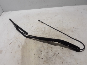  Windshield wiper blade 