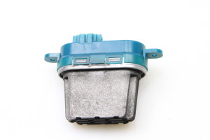 Cabin shoulder motor resistance - 7L0907521A