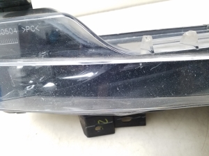 Tesla Model 3 3 (2016–2024) Front-Nebelscheinwerfer 107739600C - 3