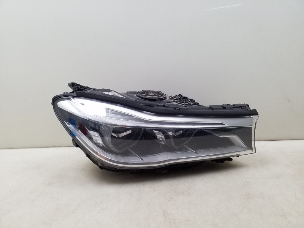 BMW 7 Series G11/G12 (2015-2023) Front Right Headlight 7465600 24969595
