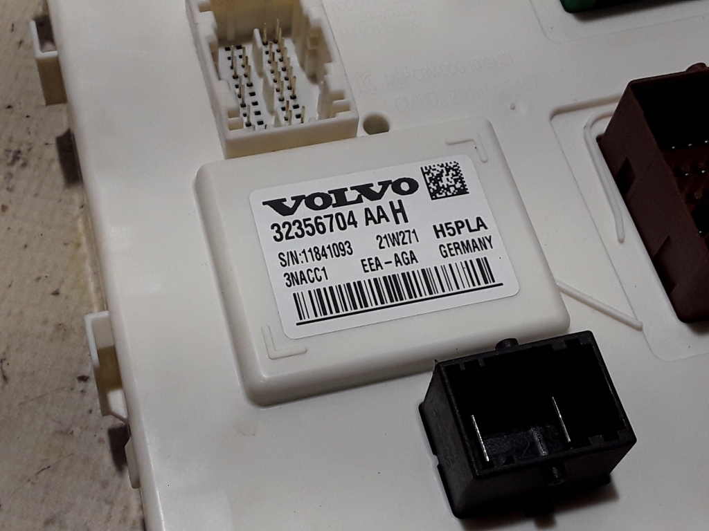 VOLVO XC60 2 generation (2017-2024) Блоки управления с сенсорным экраном 32356704 21049458