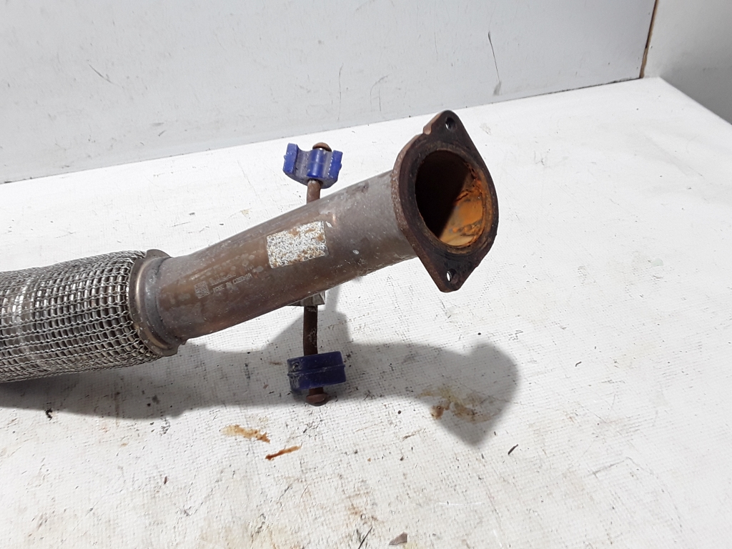 Used VOLVO XC60 Muffler hose 31493354