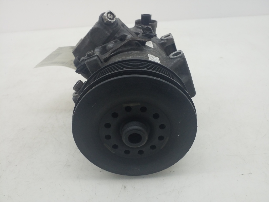 TOYOTA Auris 1 generation (2006-2012) Air Condition Pump 8831002370,8831002370 20971040