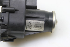 BMW 5 SERIES F10 (2010–2017) Sisselaskekollektori klappide mootor 8506410 - 4