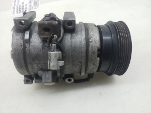 TOYOTA Previa (2000–2006) Konditsioneeri kompressor 8832028370 - 4