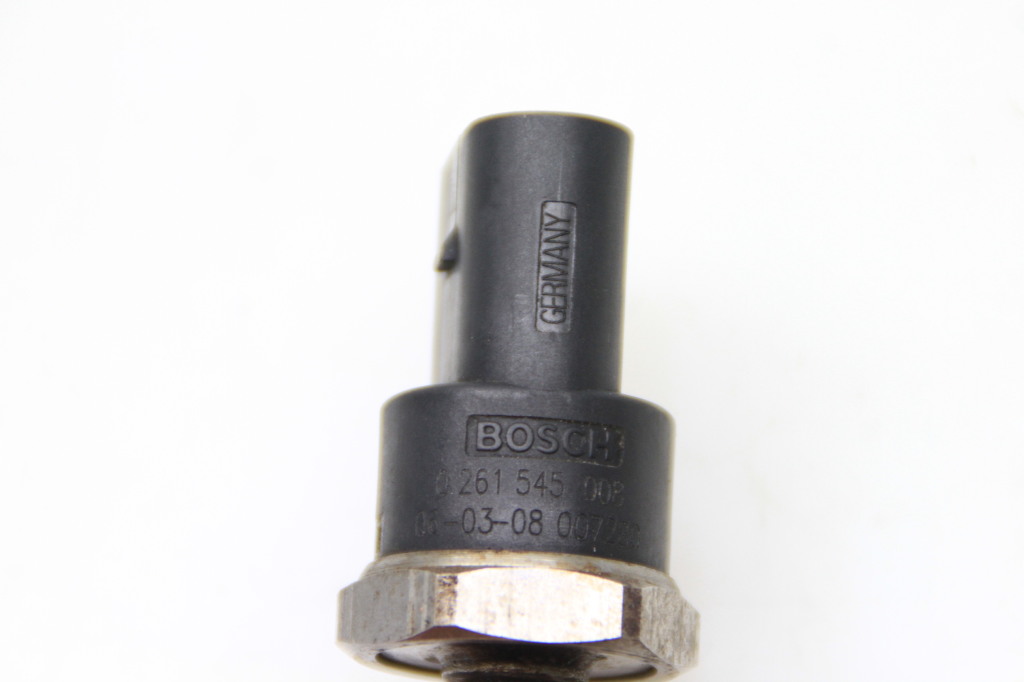 VOLKSWAGEN Passat B6 (2005-2010) Senzor conductă de combustibil 25095238