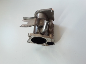  EGR valve cooler 