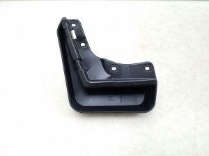 AUDI A3 8V (2012–2020) Mud flap 8V4075101A - 3