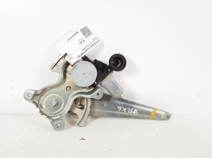   Rear side door window regulator and its parts  -  