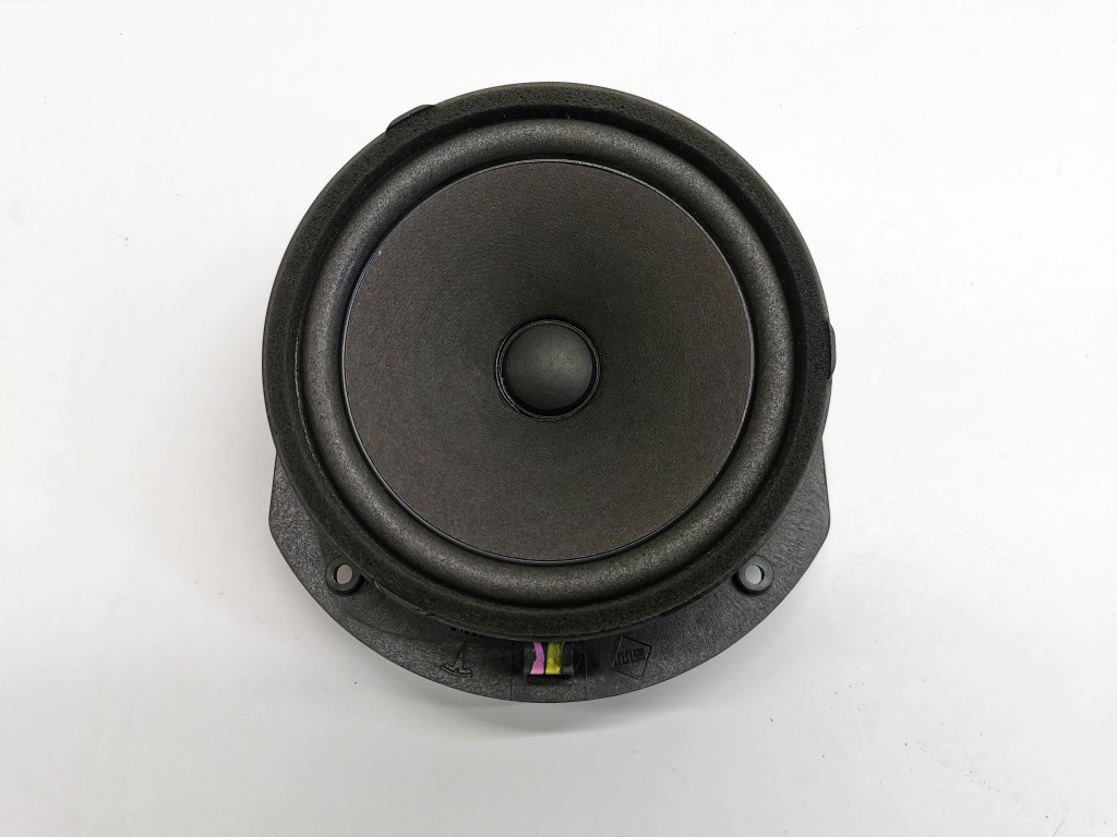 TESLA Model S 1 generation (2012-2024) Right Side Floor Speaker Woofer 1004833-02-A 21185832