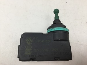 Scheinwerfer Stellmotor - 1J0941295F