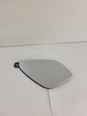 Front bumper tow hook cover - 31383227