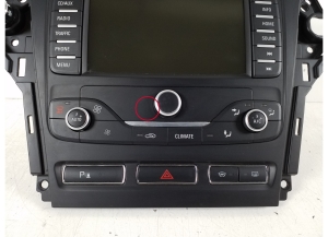 Ford Mondeo IV (2007–2015) Radio (head unit) BS7T18K931AM - 3