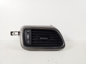 Dashboard air vent grilles - 97490-C5100