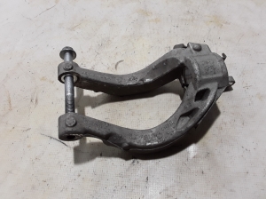 VOLVO V60 (2018–2026) Front shock absorber bracket 31476123 - 2