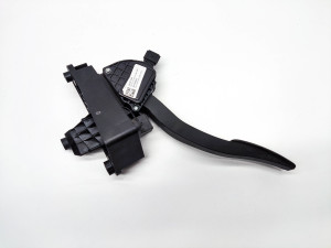 Gaspedal - J9D3-9F836-AC
