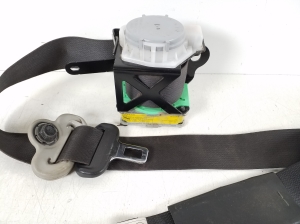 TOYOTA Urban Cruiser (2009–2017) Front seat belt 73220-52701 - 4