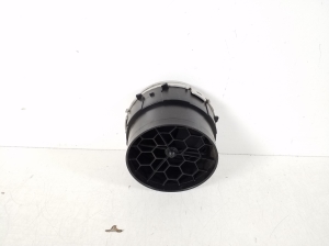 TOYOTA Urban Cruiser (2009–2017) Dashboard air vent grilles 55650-52170 - 3