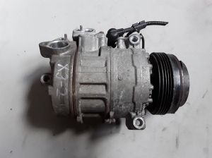  Air conditioner compressor 