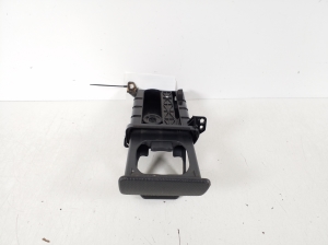TOYOTA Urban Cruiser (2009–2017) Cup holder 55620-52060 - 2