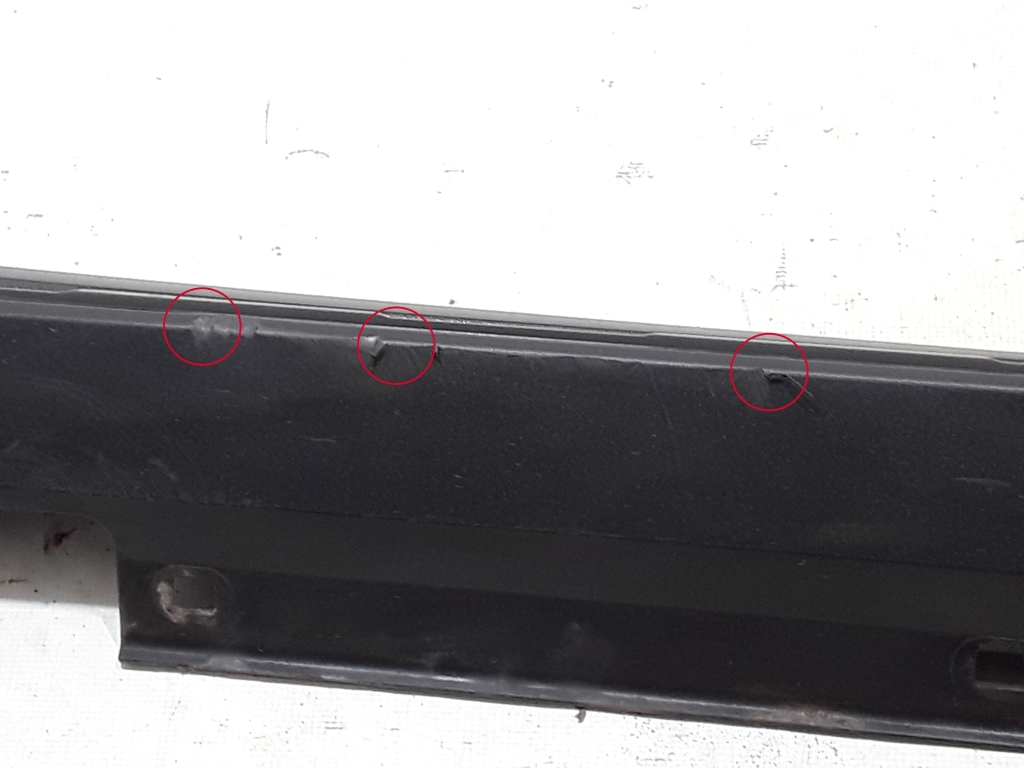 Used Mercedes Benz Gla-class Exterior Sill Trim A1566980854