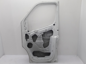 RENAULT Master III (2010–2017) Esiuks 801001682R - 2