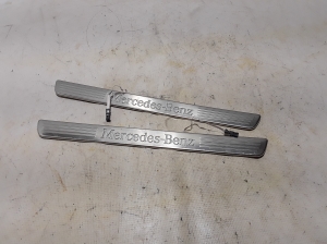   Inner sill trim  -  