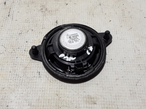 Mercedes Benz GLA-Class 156 (2013–2019) Speaker A2468200202 - 2