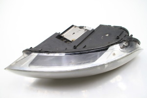 AUDI Q7 (2006–2015) Headlight - 3
