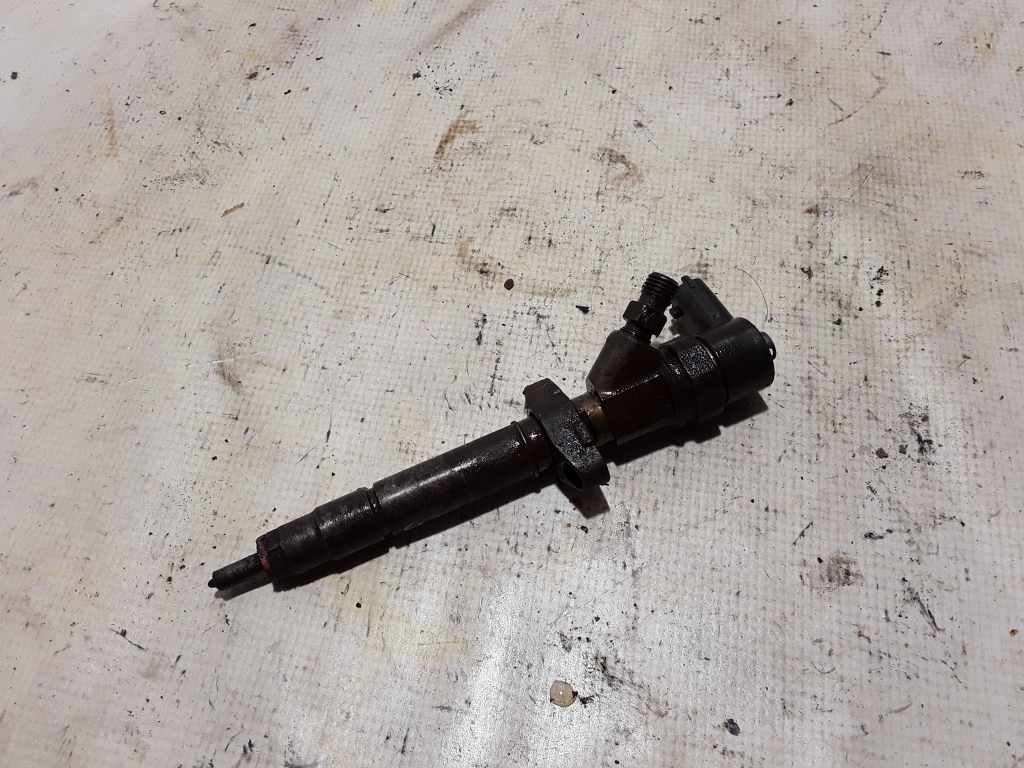 RENAULT Master 2 generation (1997-2010) Форсунка палива 8200146357 21051226
