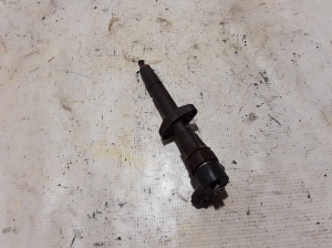  Fuel injector 