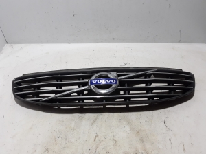  Front grille 