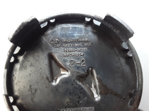 Hyundai i30 (2011–2017) Nabenkappe 529603K250 - 2