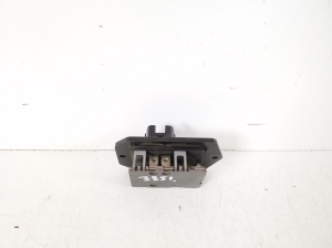 TOYOTA Urban Cruiser (2009–2017) Cabin shoulder motor resistance 87138-52030 - 3